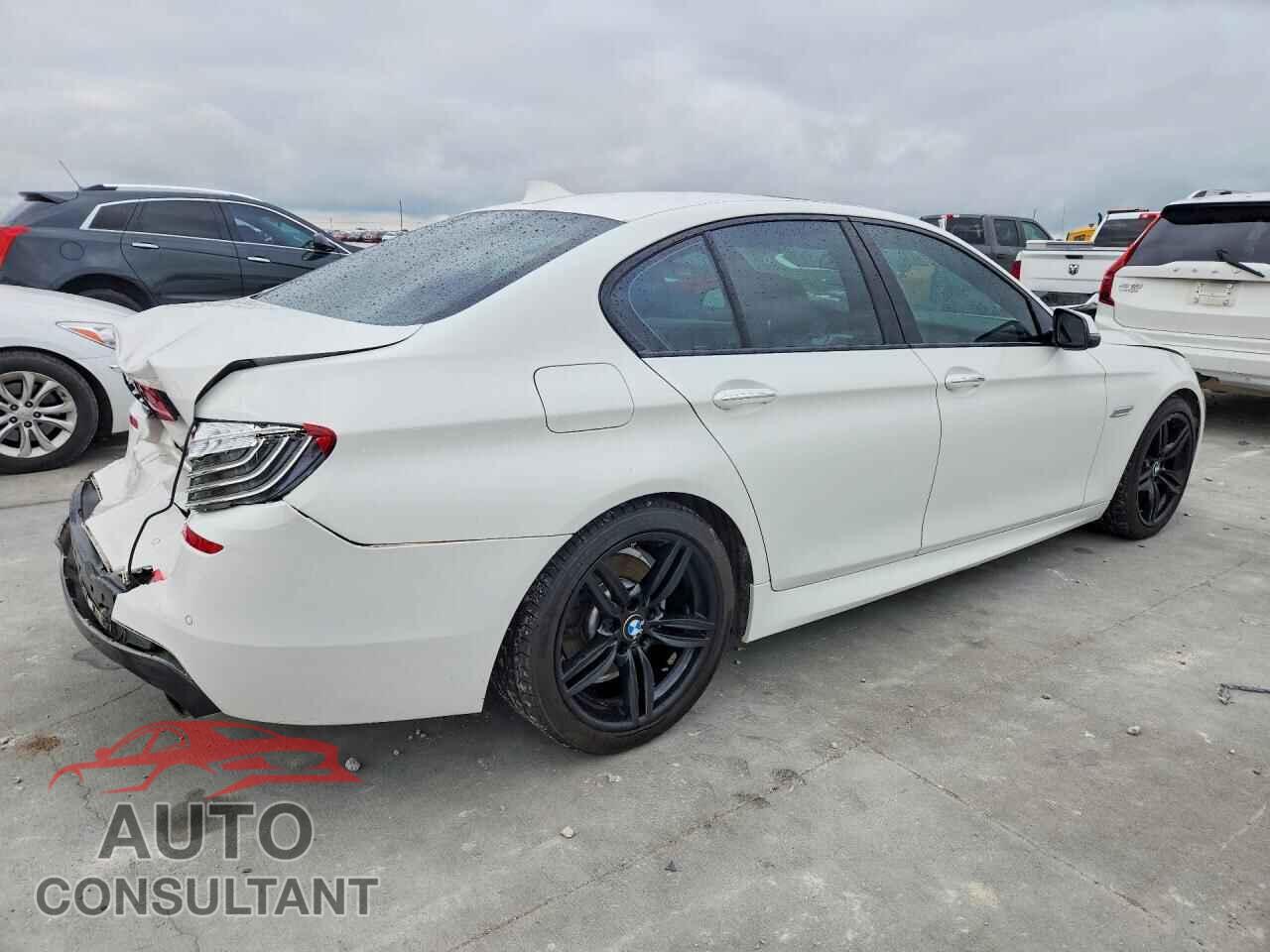 BMW 5 SERIES 2015 - WBA5B1C51FD922854