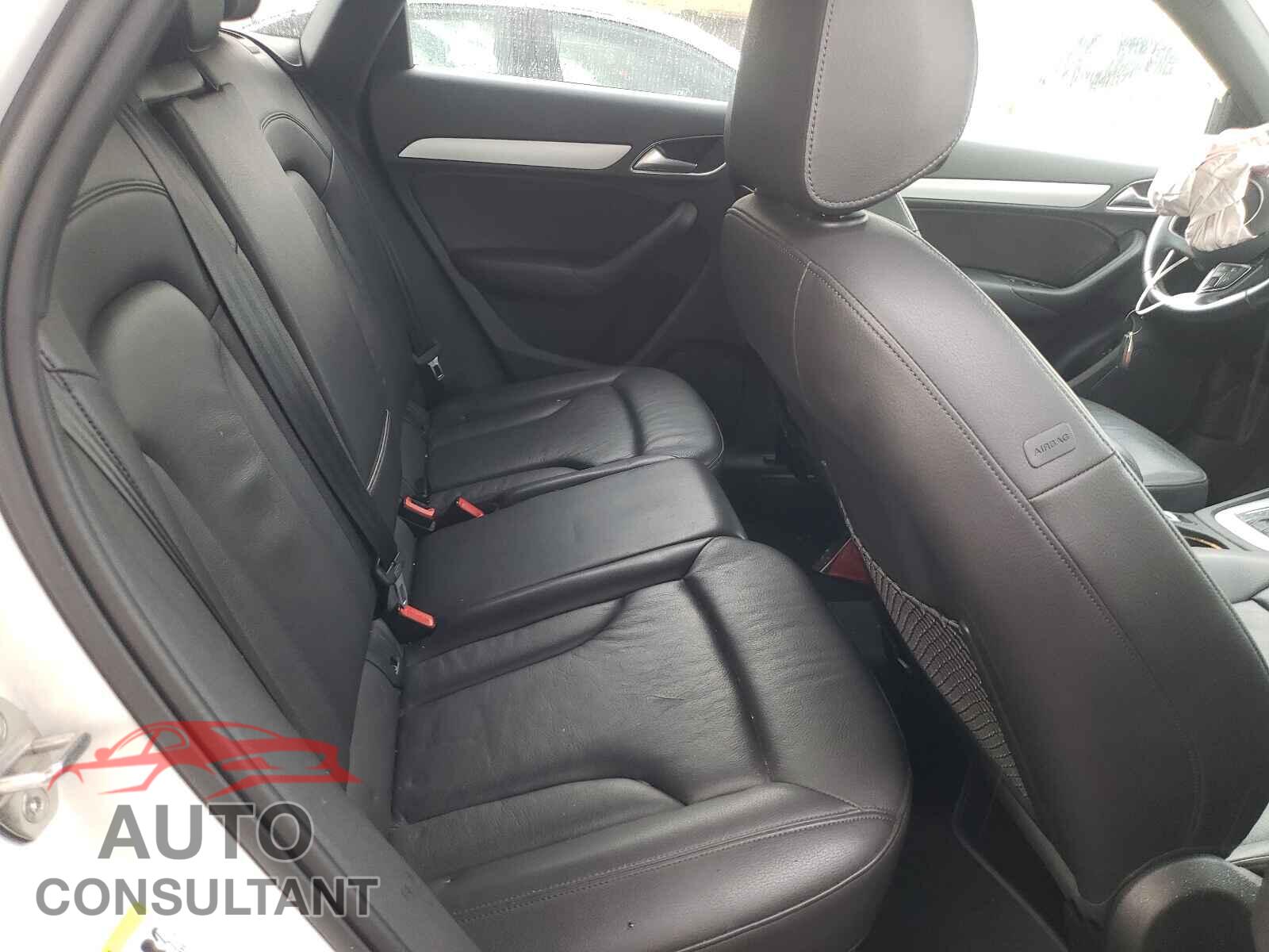 AUDI Q3 2017 - WA1BCCFS2HR007320