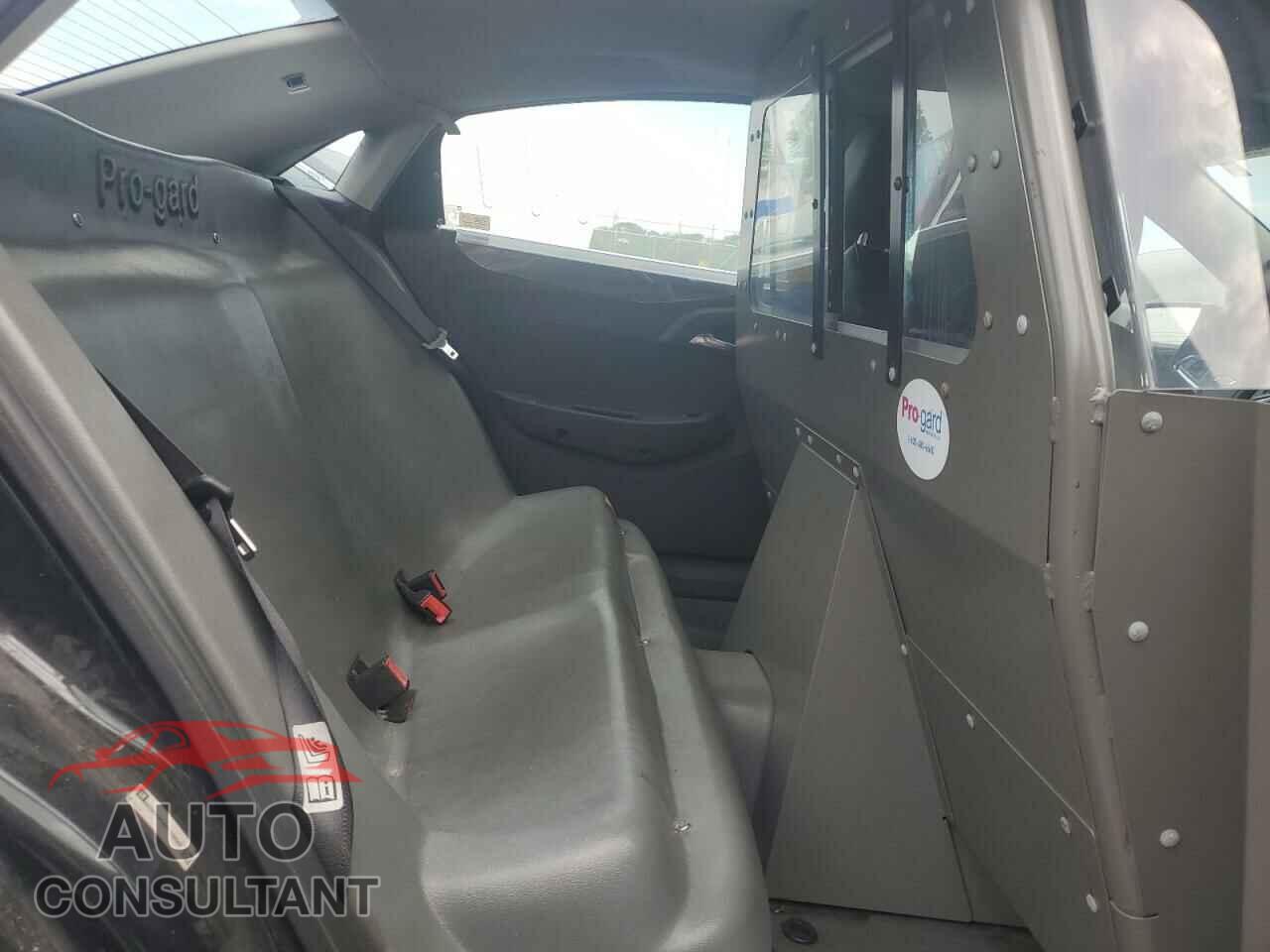 CHEVROLET CAPRICE 2015 - 6G3NS5R38FL132542