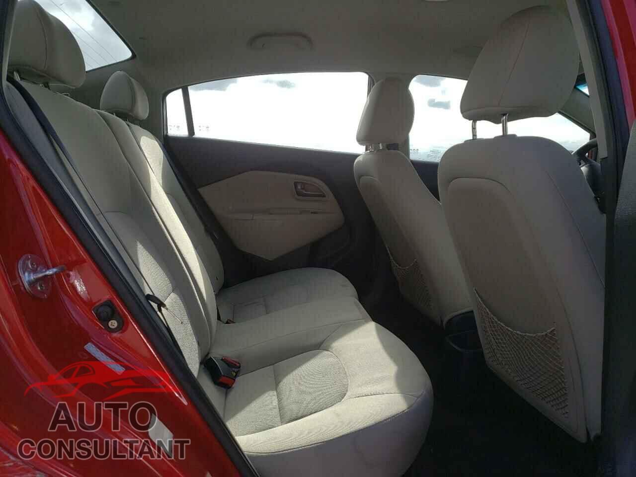 KIA RIO 2013 - KNADM4A3XD6136528