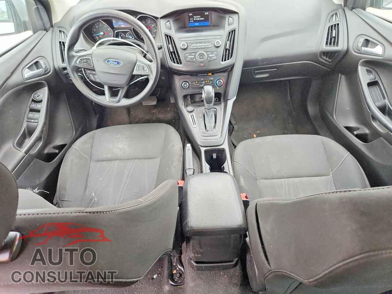 FORD FOCUS 2018 - 1FADP3K28JL212647
