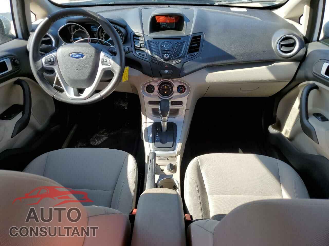 FORD FIESTA 2016 - 3FADP4BJ9GM182871
