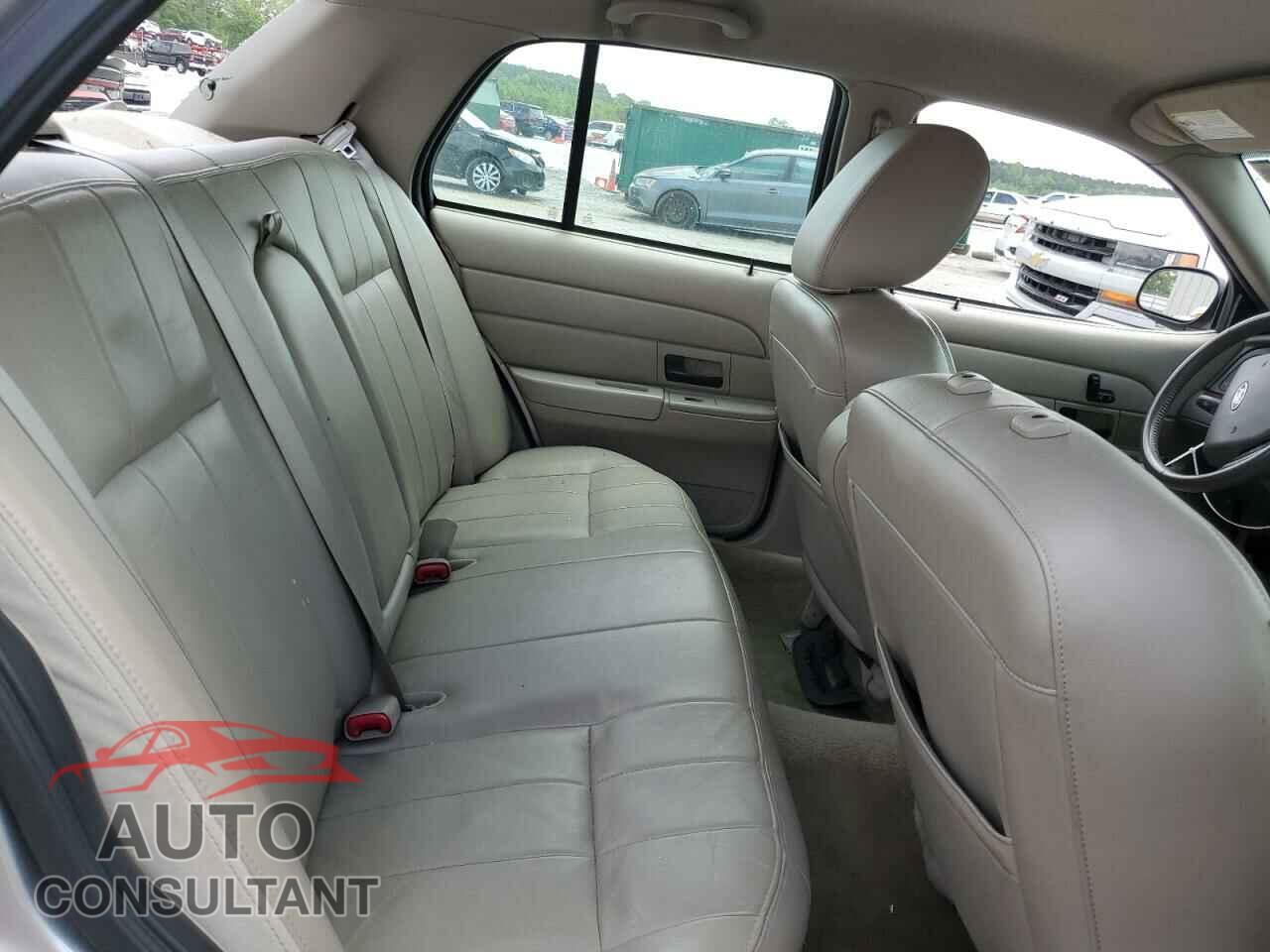 FORD CROWN VIC 2011 - 2FABP7EV6BX126956