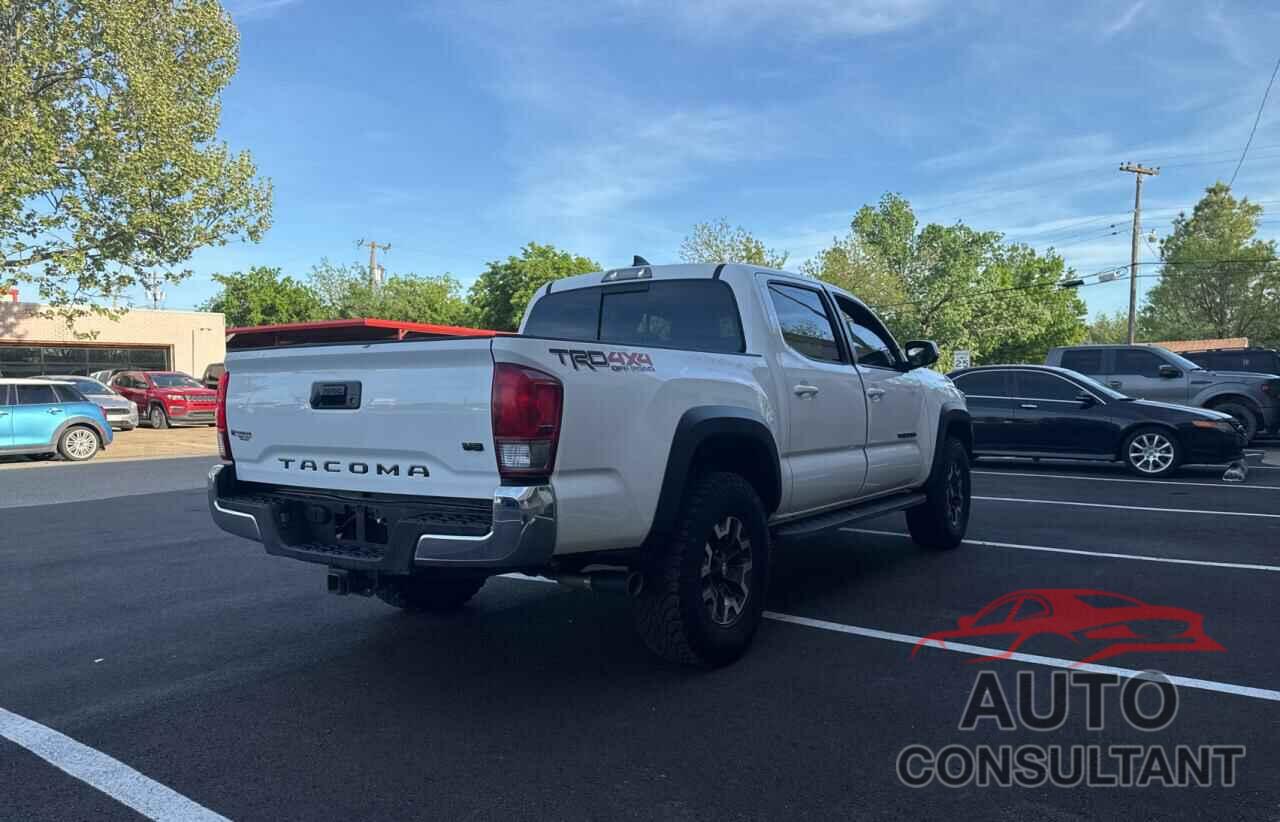 TOYOTA TACOMA 2017 - 5TFCZ5AN1HX116613