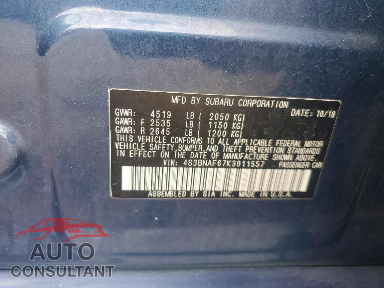 SUBARU LEGACY 2019 - 4S3BNAF67K3011557