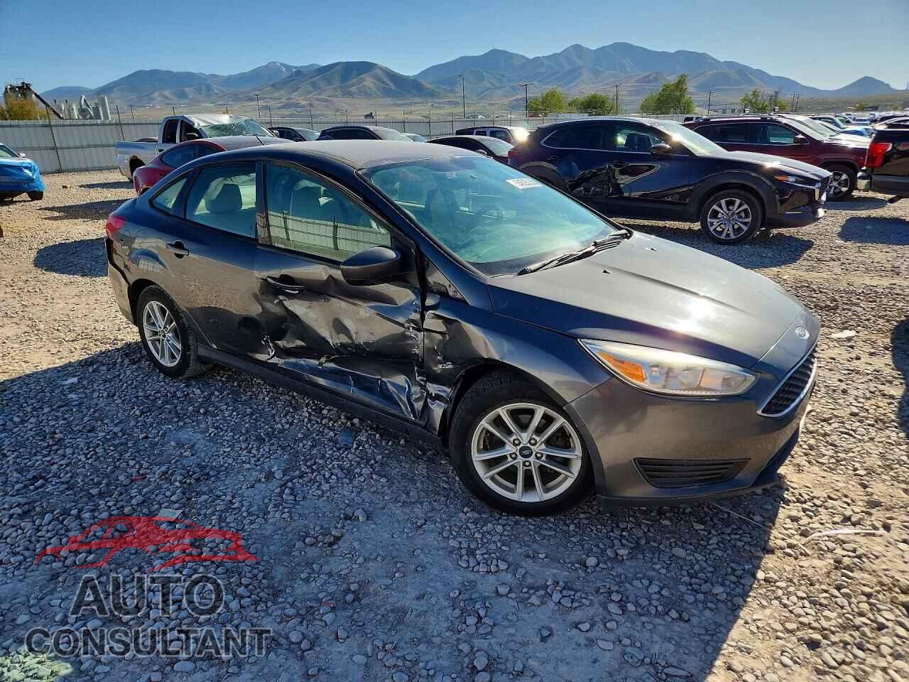 FORD FOCUS 2018 - 1FADP3FE5JL287245