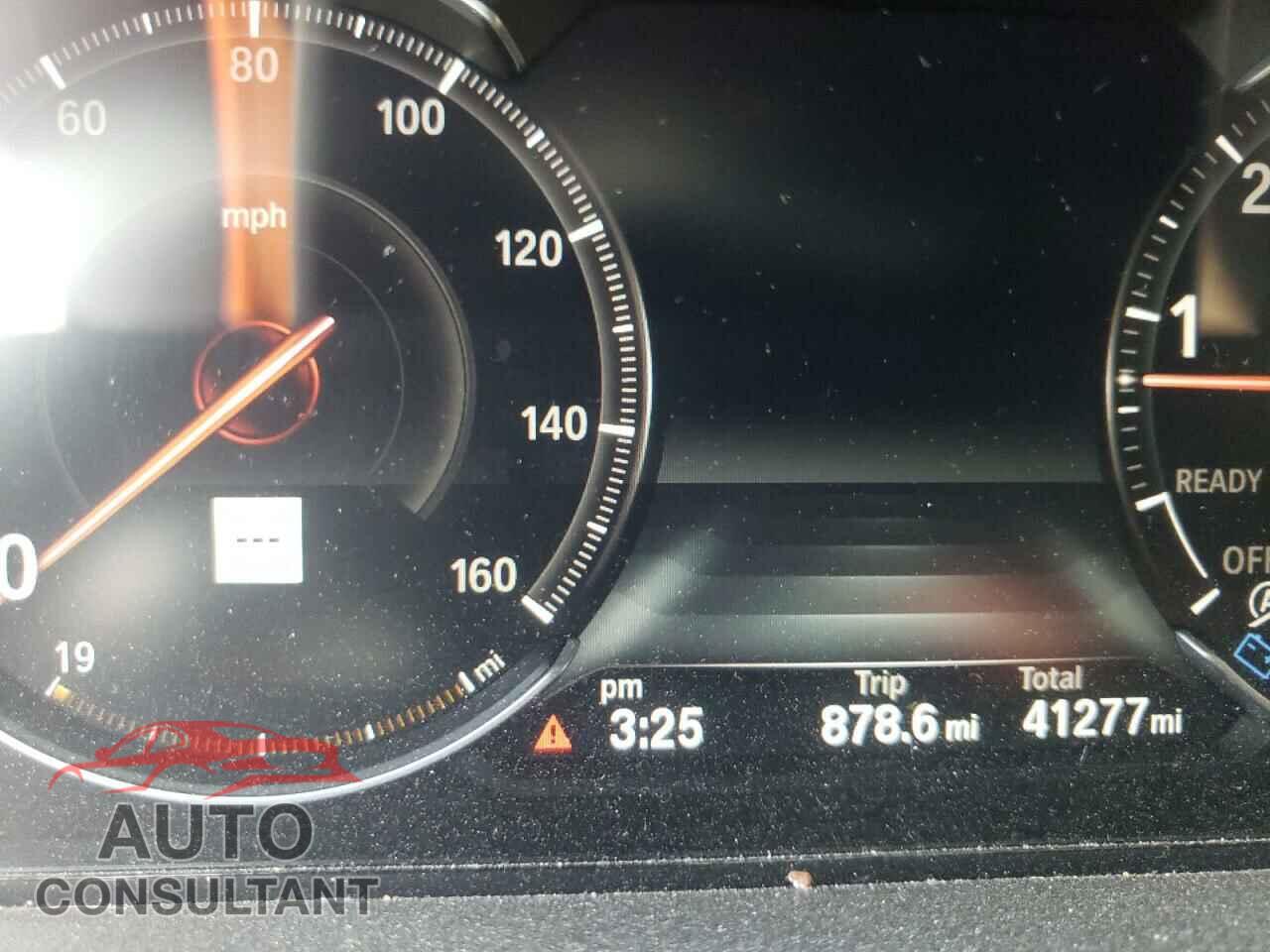 BMW 3 SERIES 2018 - WBA8B7C53JA573089