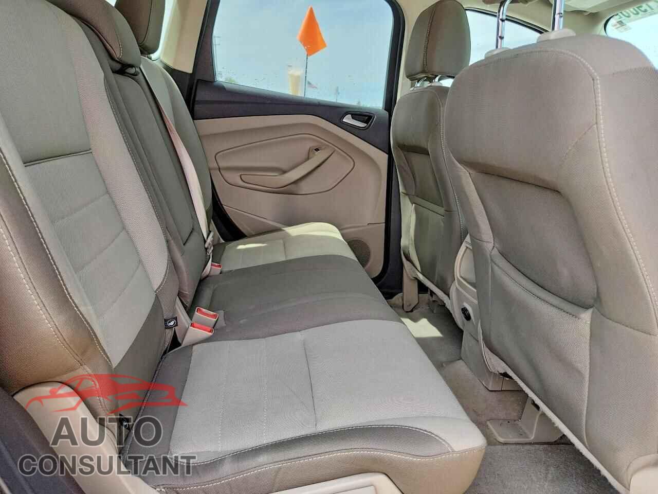 FORD ESCAPE 2014 - 1FMCU0GX9EUE50410