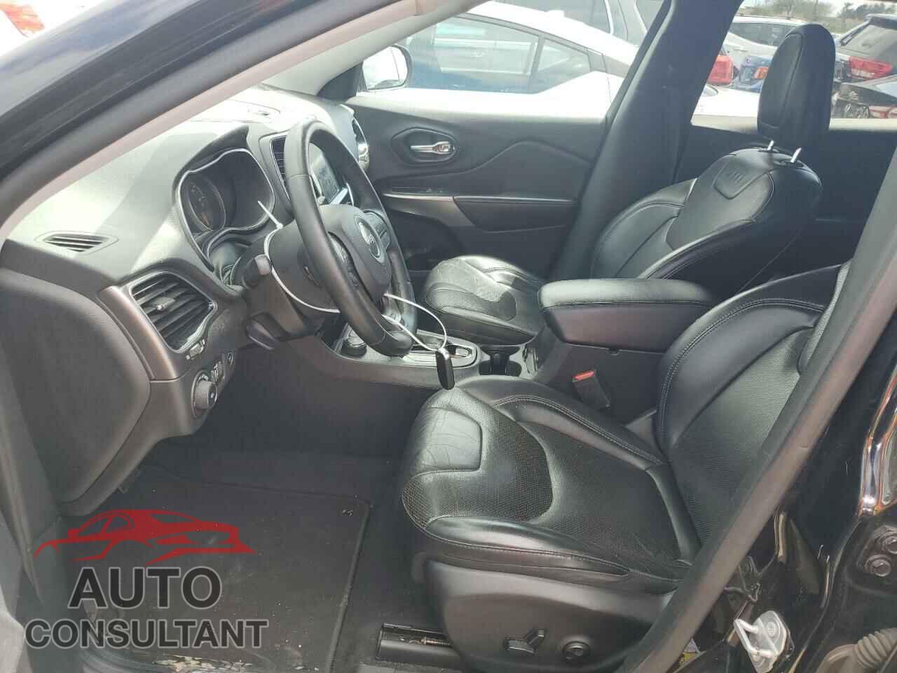 JEEP GRAND CHER 2019 - 1C4PJMDN1KD322702