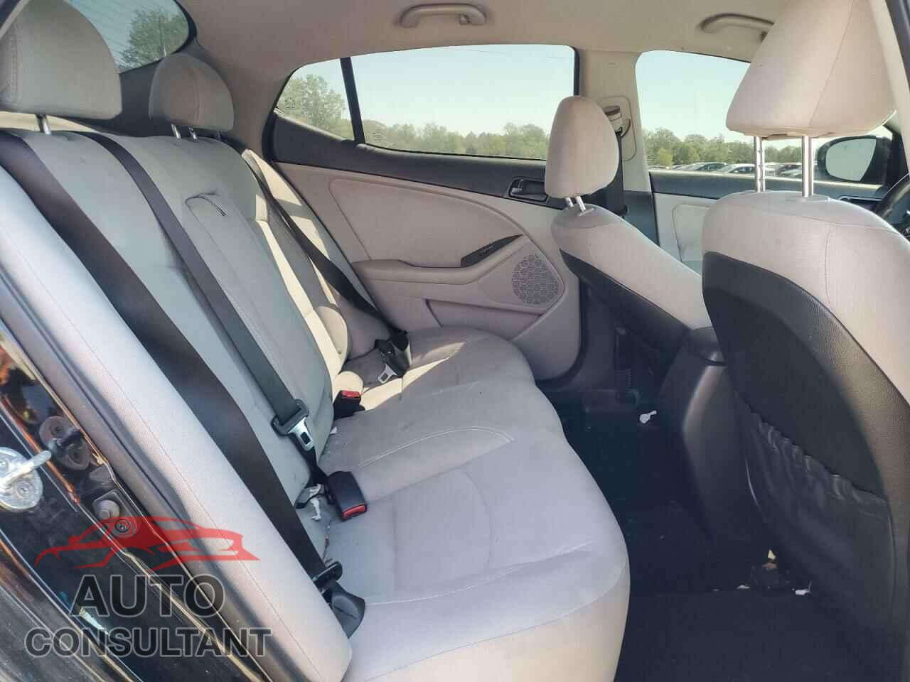 KIA OPTIMA 2015 - 5XXGM4A73FG483030