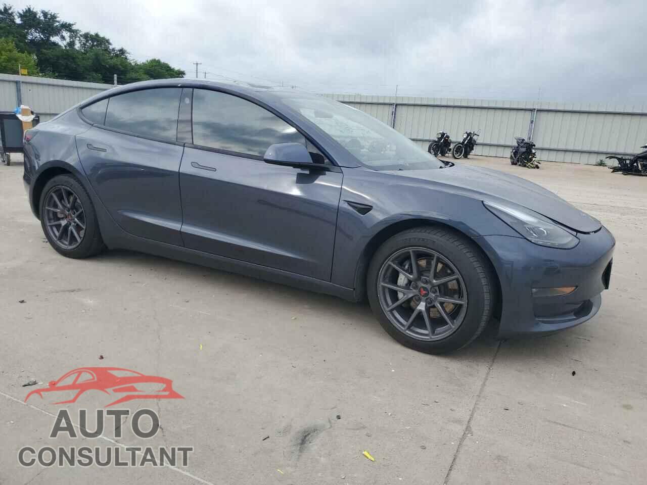 TESLA MODEL 3 2021 - 5YJ3E1EBXMF869307