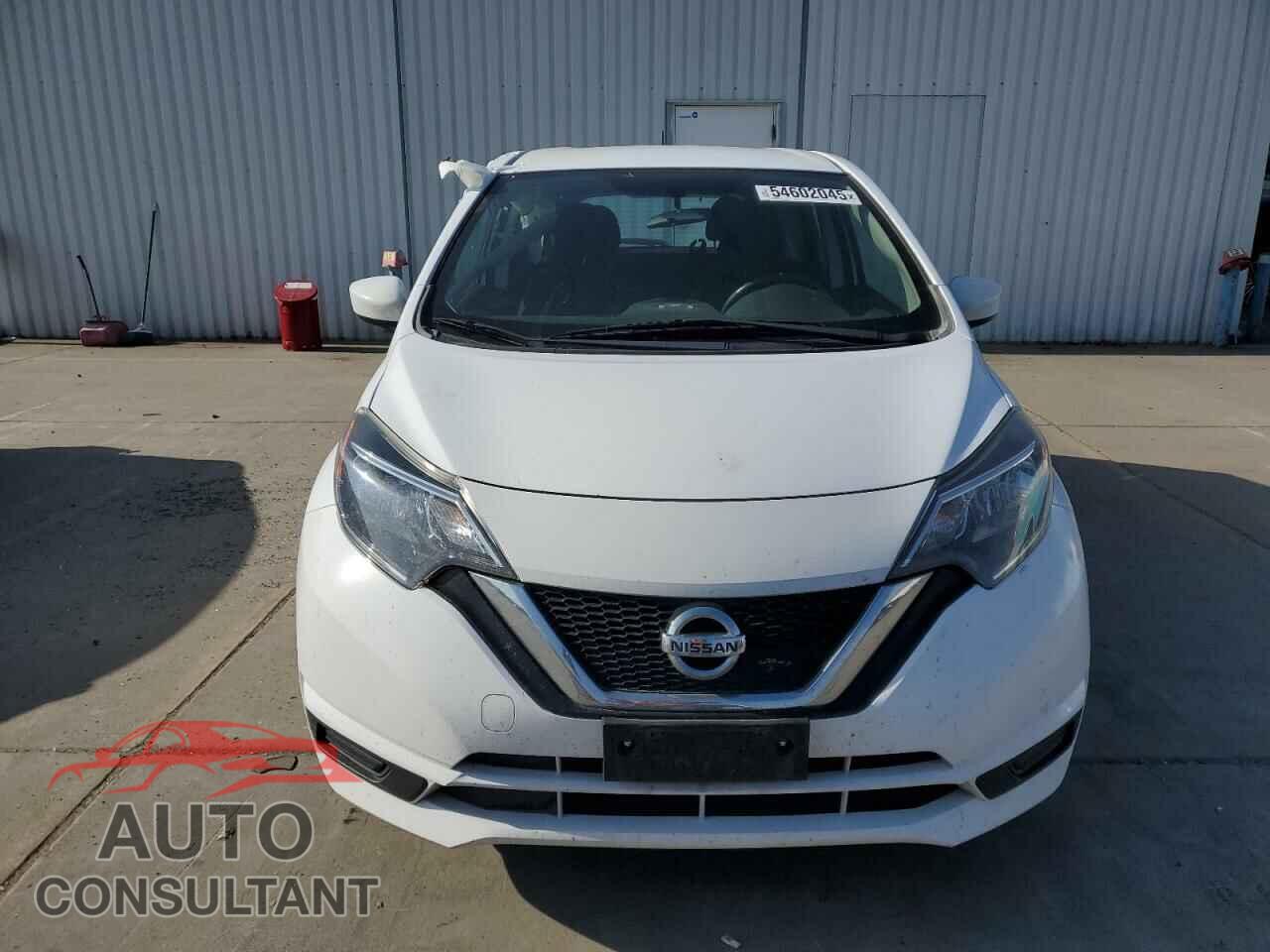 NISSAN VERSA 2018 - 3N1CE2CP5JL368314