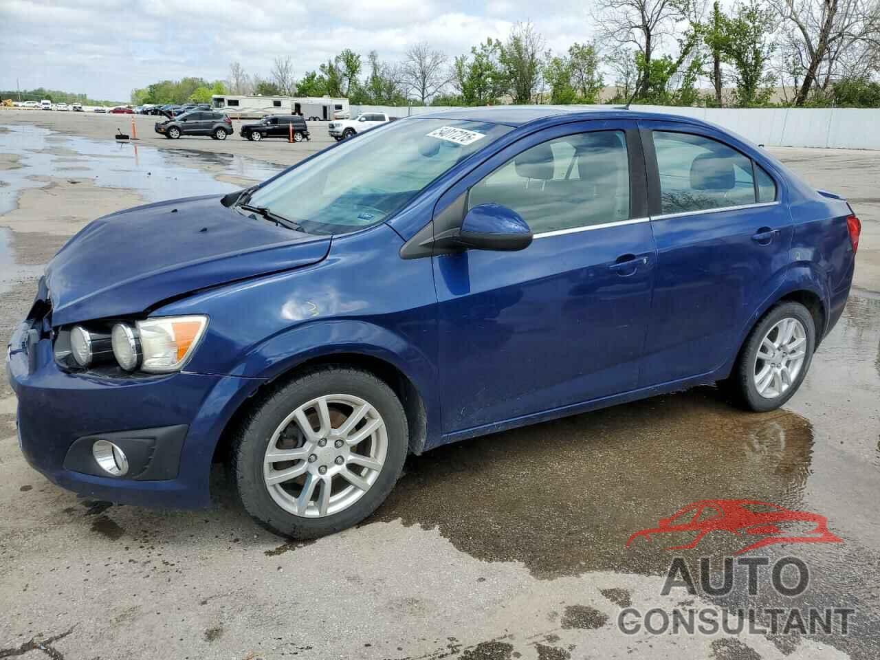 CHEVROLET SONIC 2014 - 1G1JC5SH6E4156225