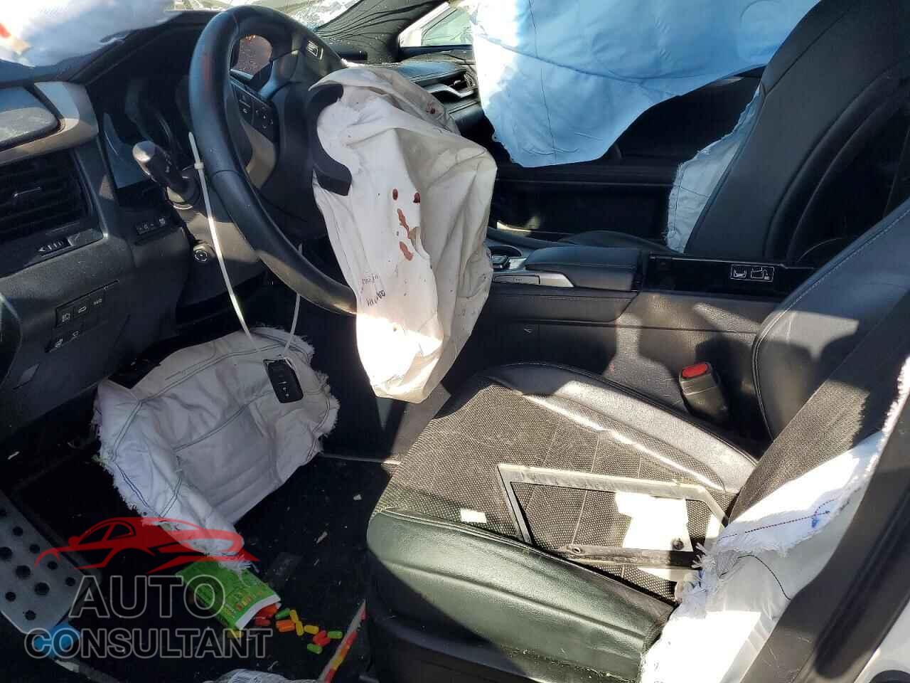 LEXUS RX350 2017 - 2T2BZMCA7HC069999