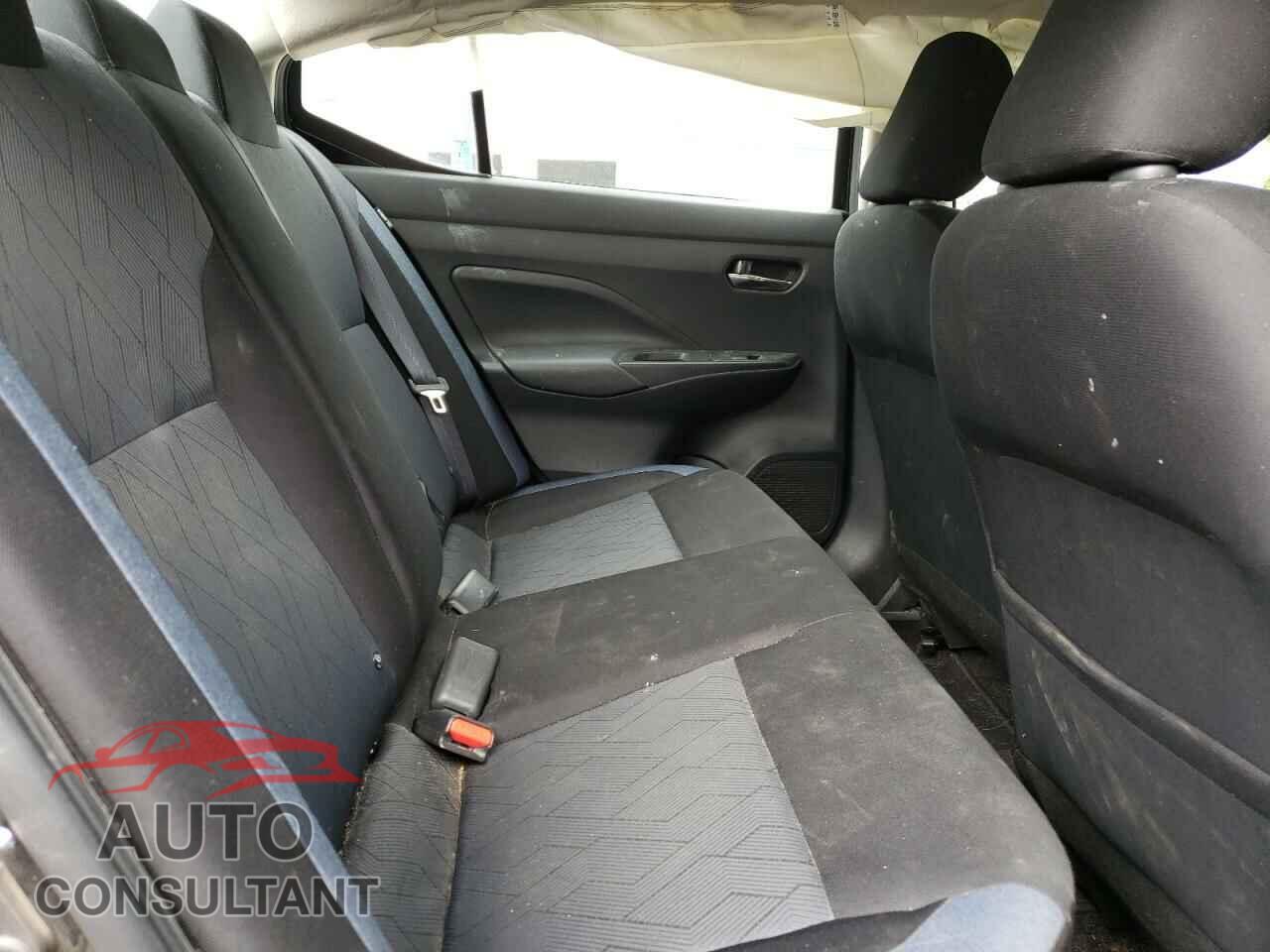 NISSAN VERSA 2023 - 3N1CN8EV4PL822348