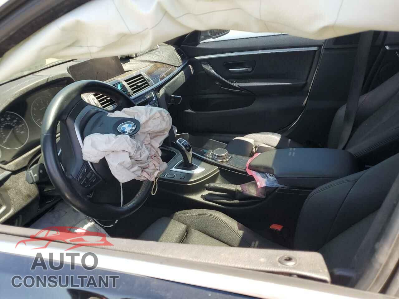 BMW 4 SERIES 2018 - WBA4J1C50JBG76093