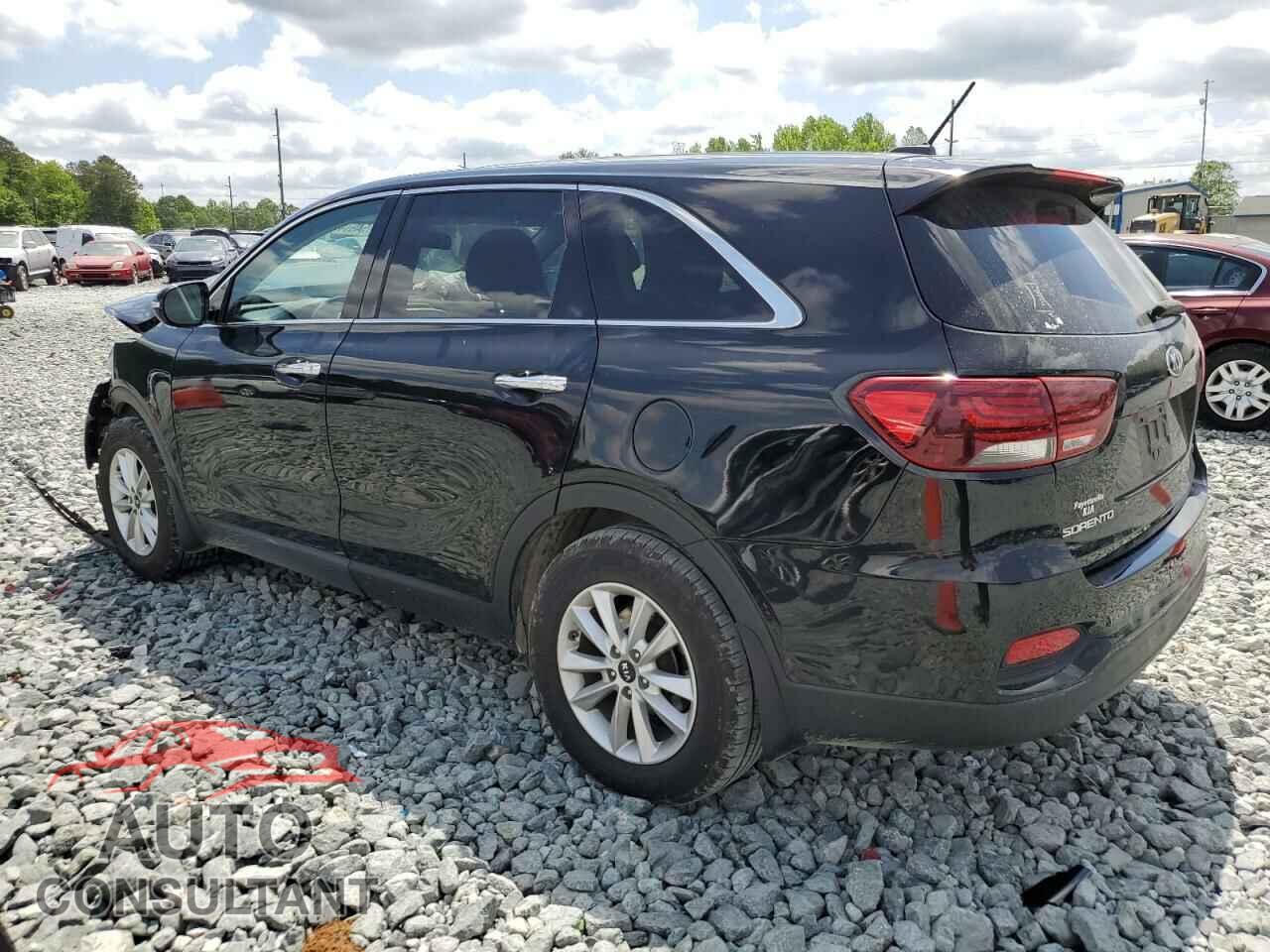 KIA SORENTO 2019 - 5XYPG4A31KG586005