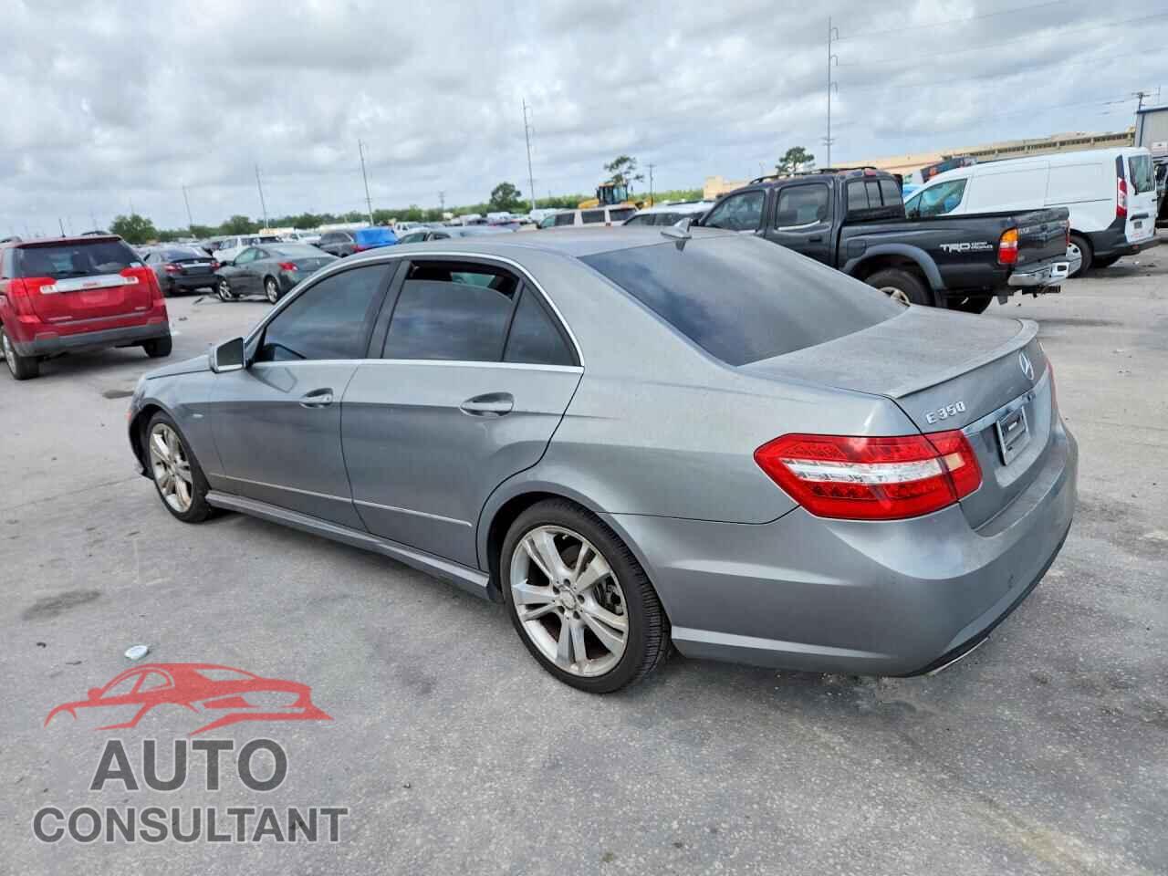 MERCEDES-BENZ E-CLASS 2012 - WDDHF8JB3CA606154