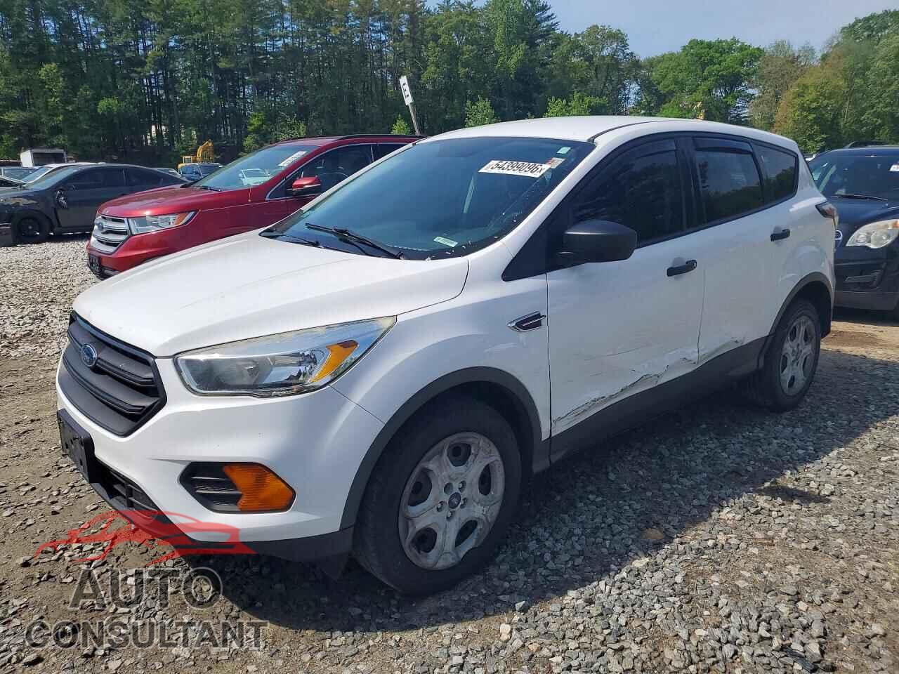 FORD ESCAPE 2017 - 1FMCU0F78HUE27593
