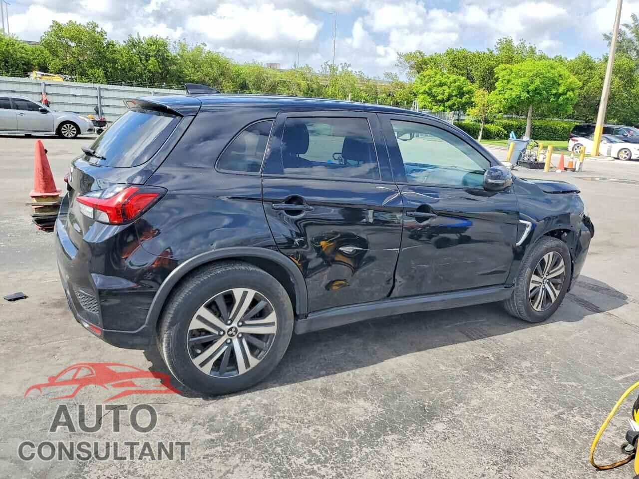 MITSUBISHI OUTLANDER 2020 - JA4AR3AU8LU019206