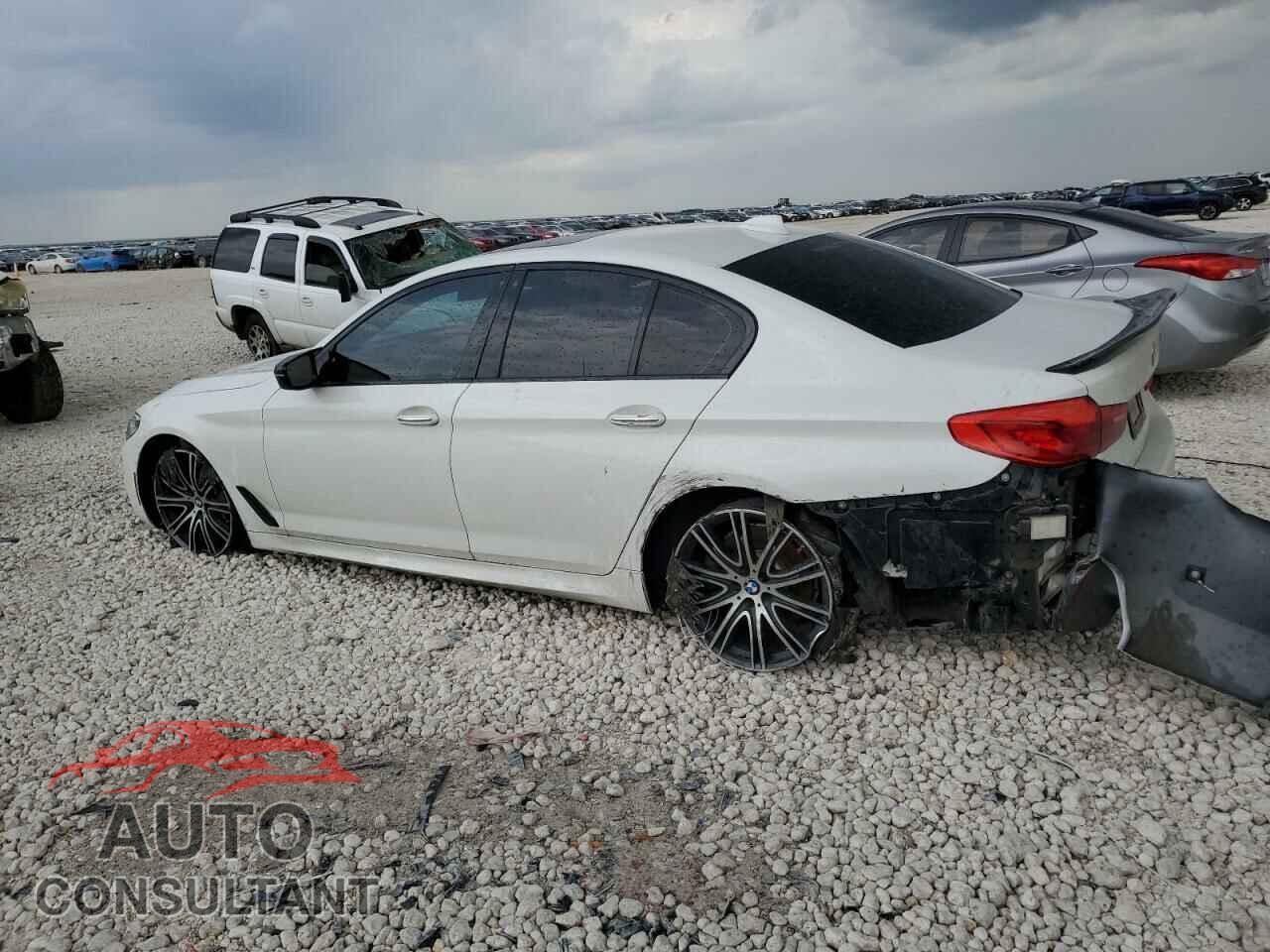 BMW 5 SERIES 2017 - WBAJE5C32HG914839