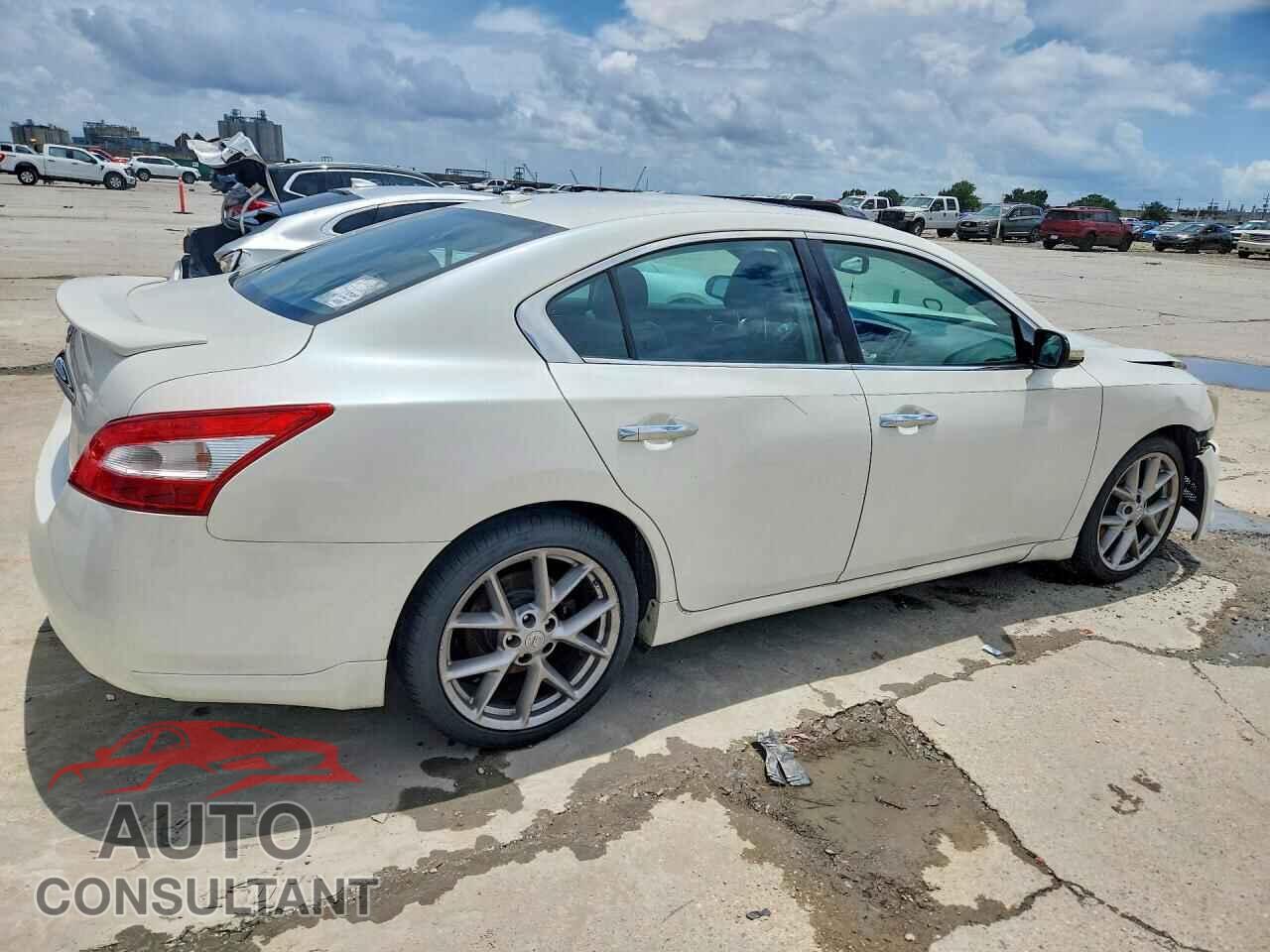 NISSAN MAXIMA 2011 - 1N4AA5AP3BC864333
