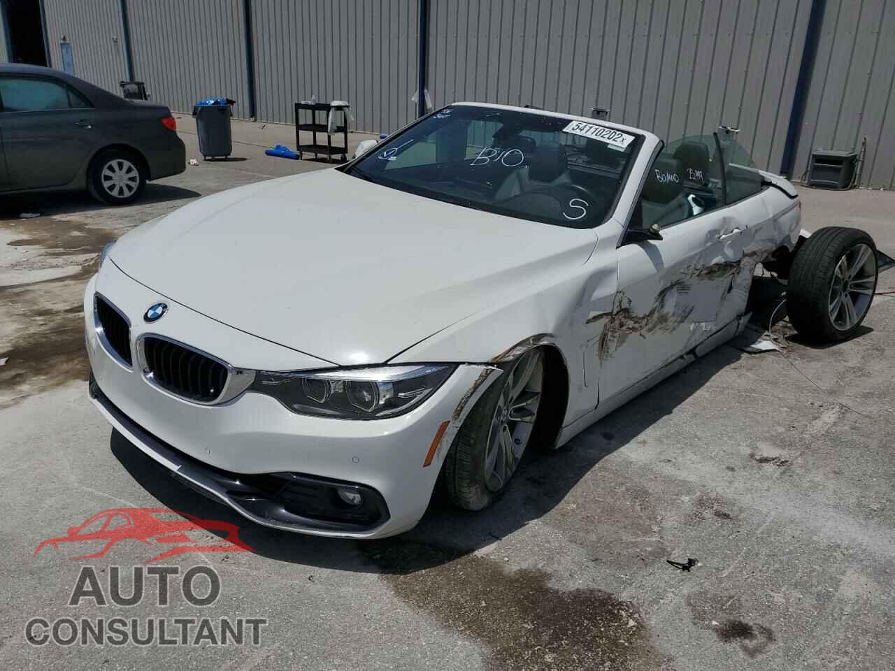 BMW 4 SERIES 2019 - WBA4Z1C50KEE44523