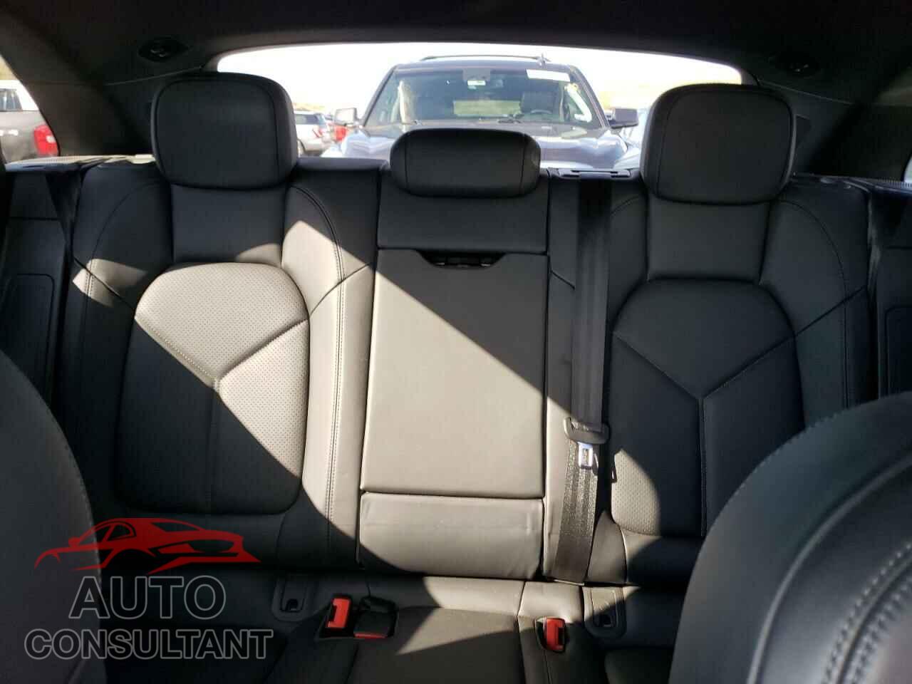 PORSCHE MACAN 2018 - WP1AA2A50JLB24193