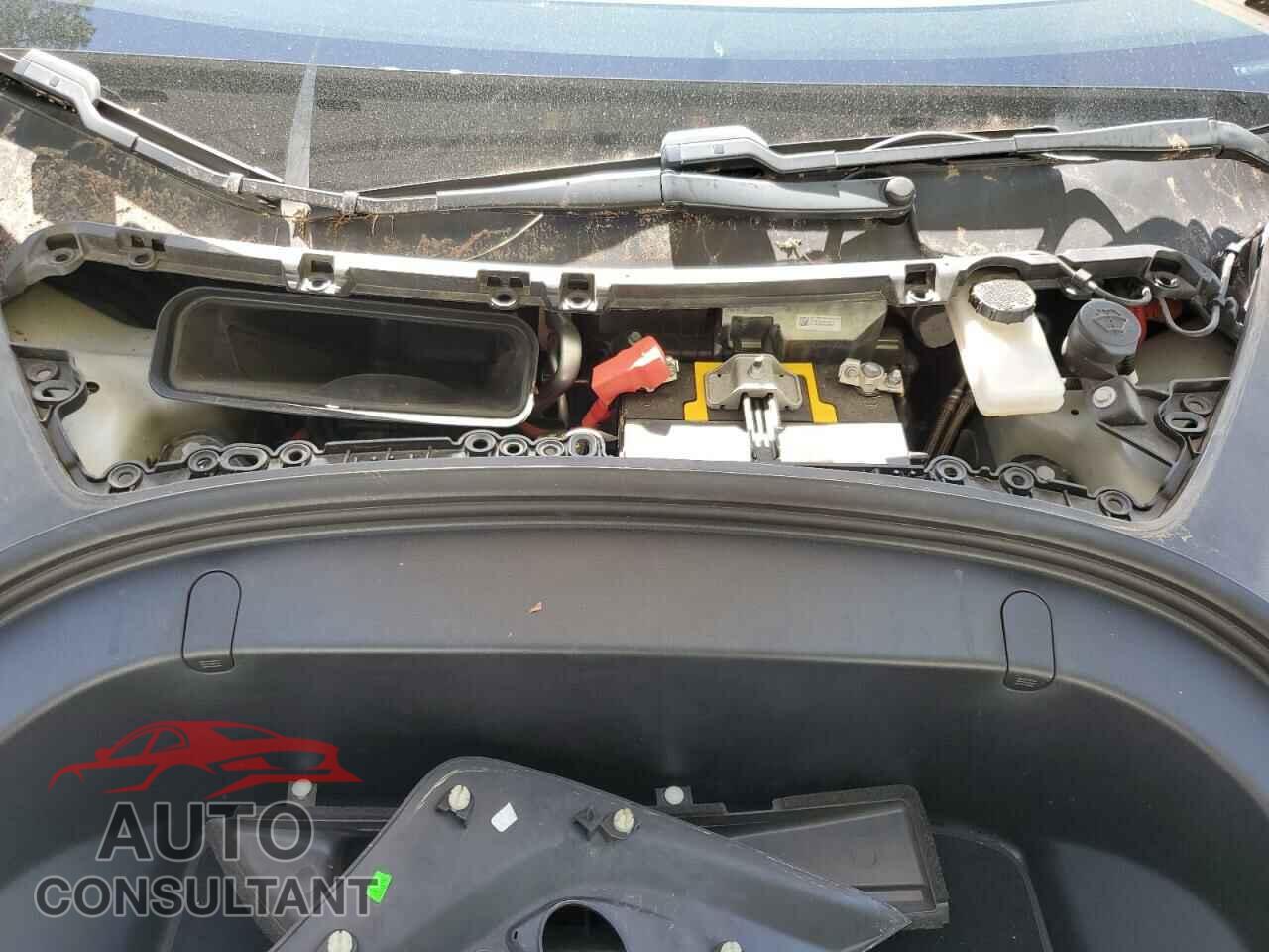TESLA MODEL 3 2018 - 5YJ3E1EA3JF169566