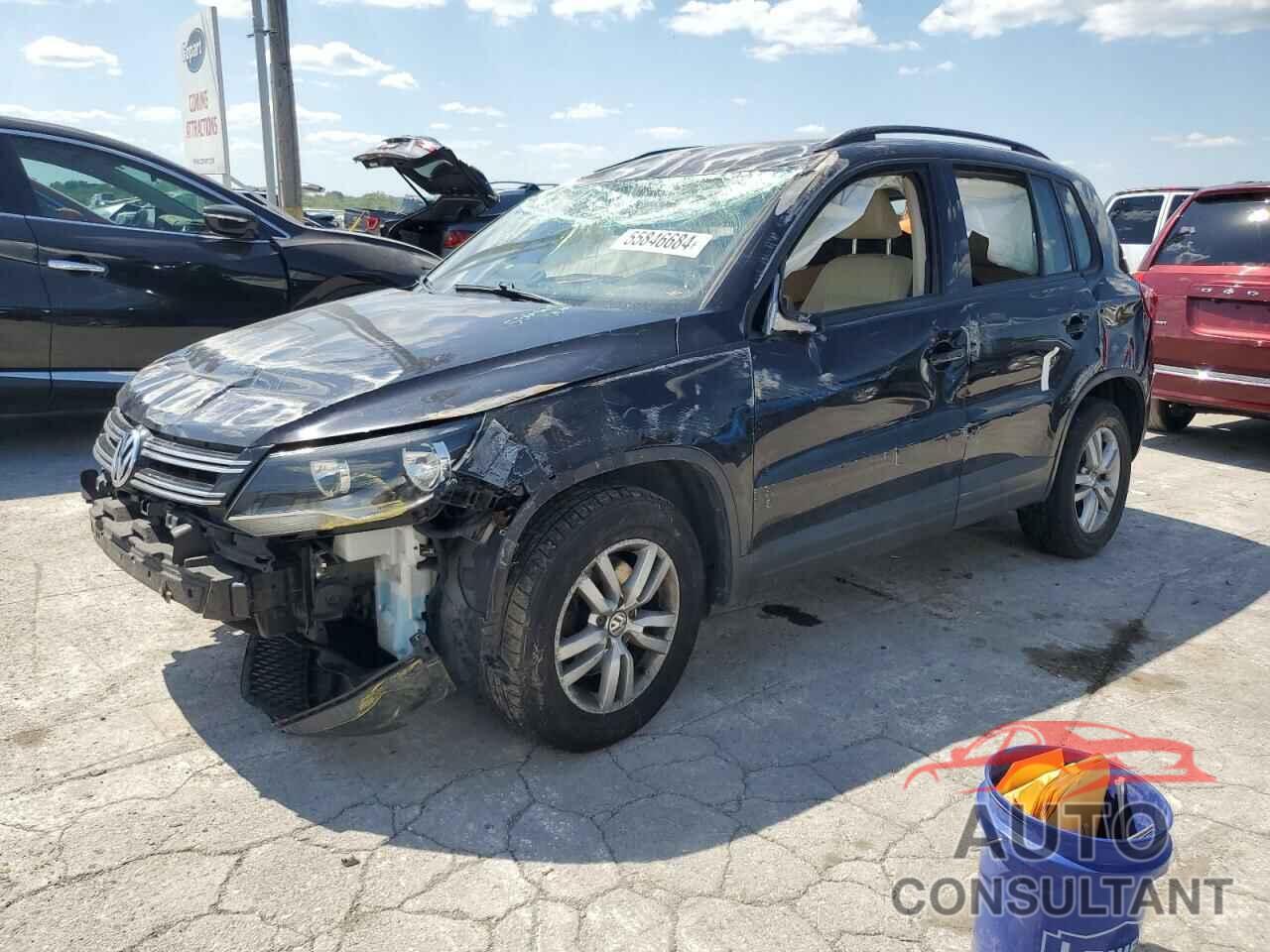 VOLKSWAGEN TIGUAN 2016 - WVGAV7AX1GW586107