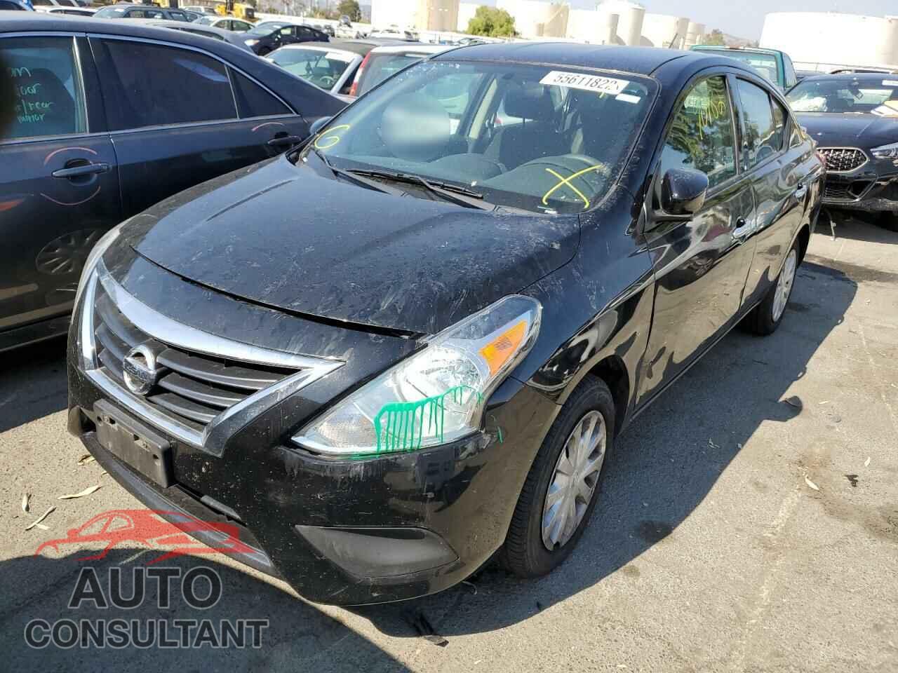 NISSAN VERSA 2018 - 3N1CN7AP3JL856824