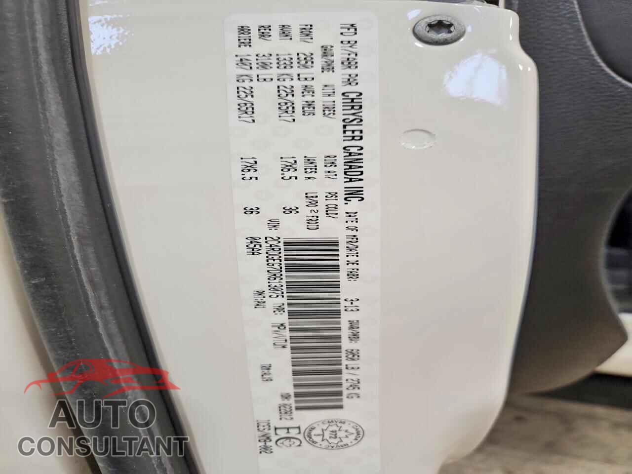 DODGE CARAVAN 2013 - 2C4RDGEG7DR613075