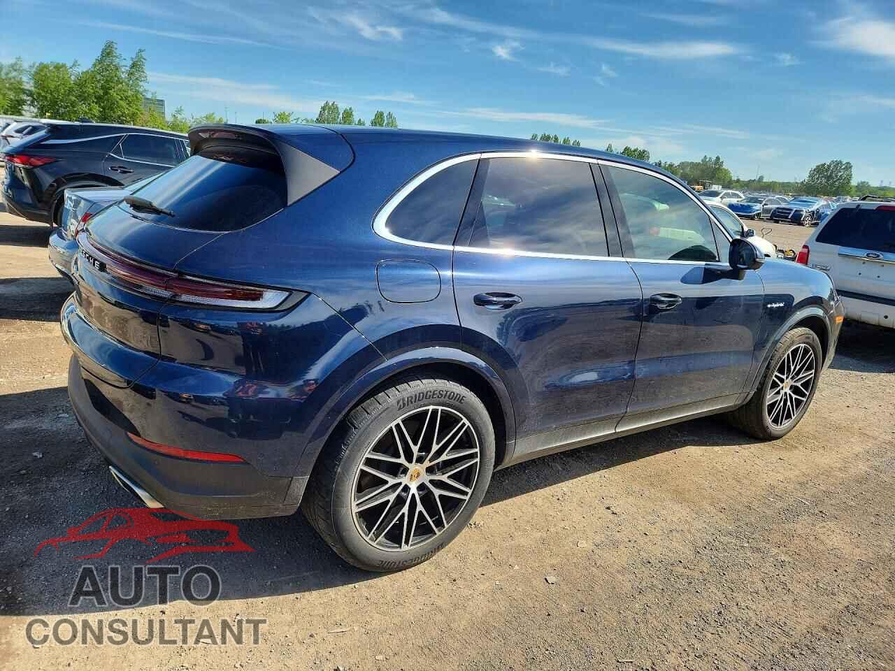 PORSCHE CAYENNE 2024 - WP1AE2AYXRDA29788