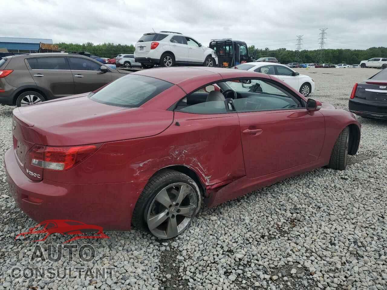 LEXUS IS 2011 - JTHFF2C21B2520084