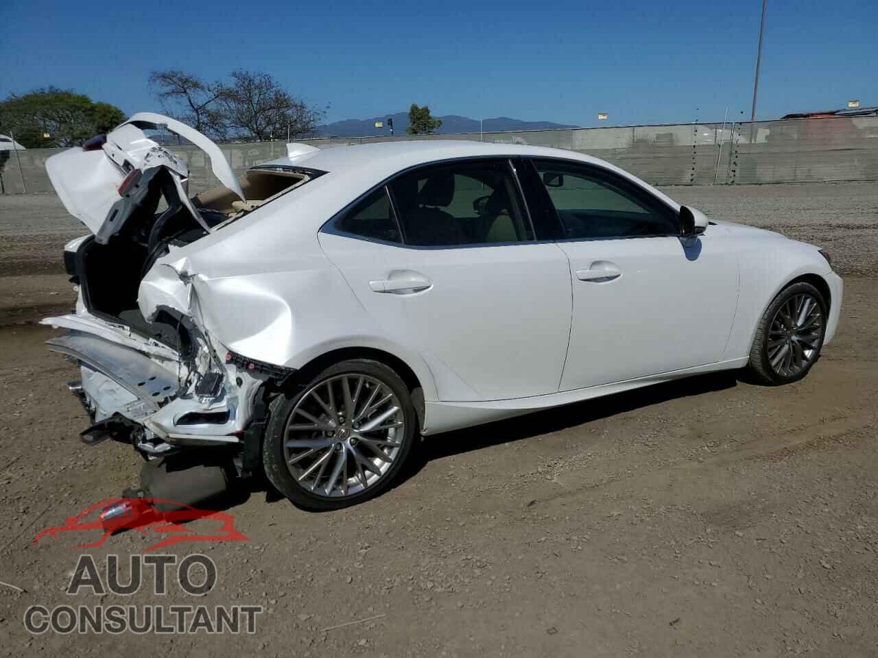 LEXUS IS 2016 - JTHBA1D24G5036681