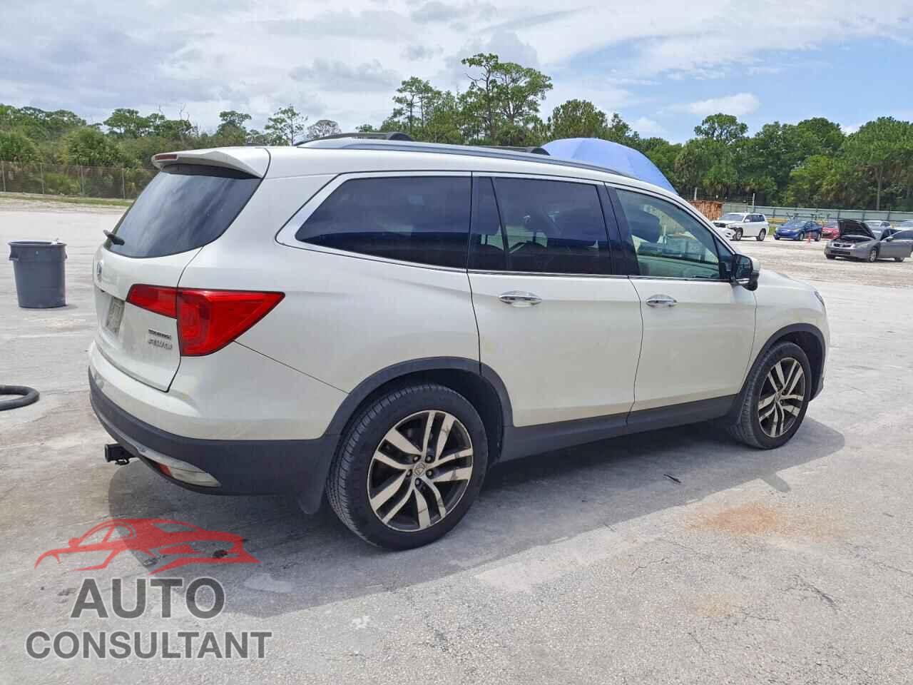 HONDA PILOT 2017 - 5FNYF6H97HB044470