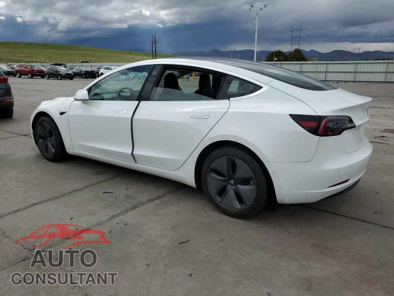 TESLA MODEL 3 2018 - 5YJ3E1EB9JF088855