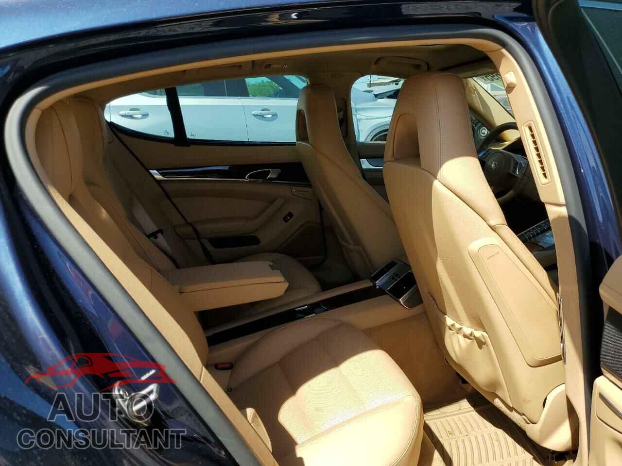 PORSCHE PANAMERA 2012 - WP0AB2A75CL061272