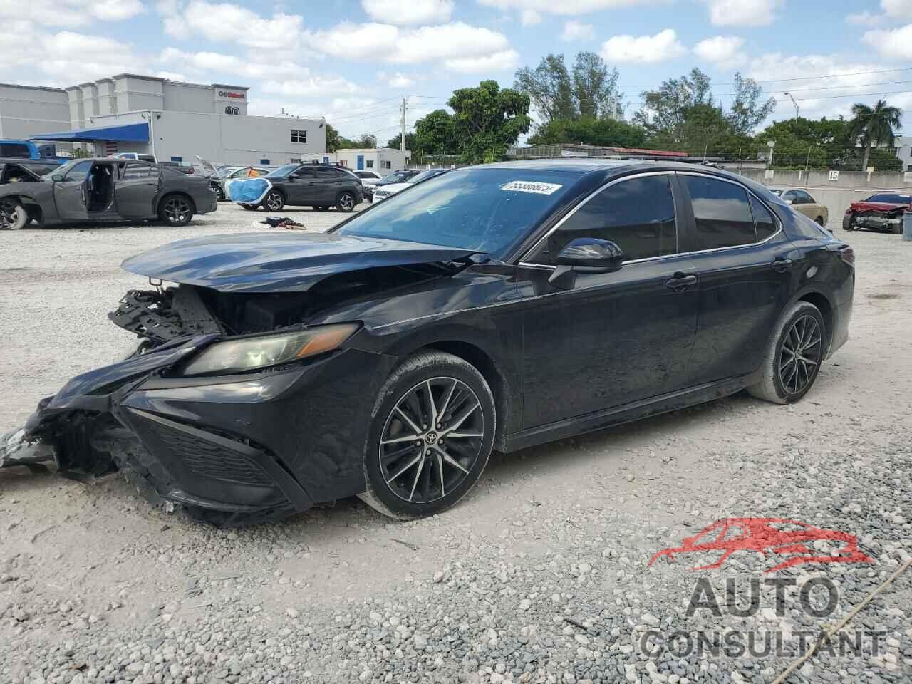 TOYOTA CAMRY 2021 - 4T1G11AK4MU450486