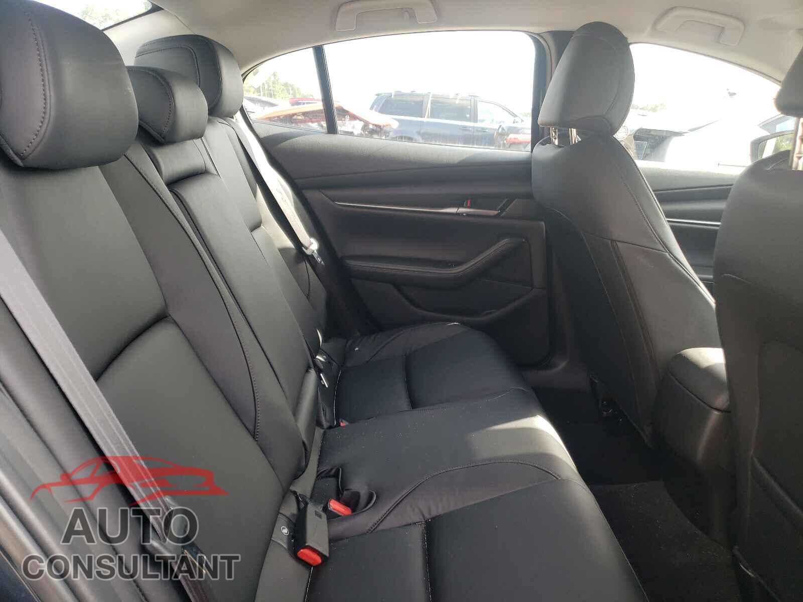 MAZDA 3 2021 - JM1BPABL2M1323807