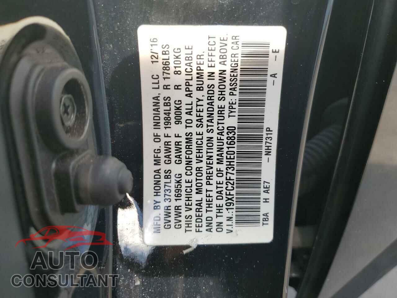 HONDA CIVIC 2017 - 19XFC2F73HE016830