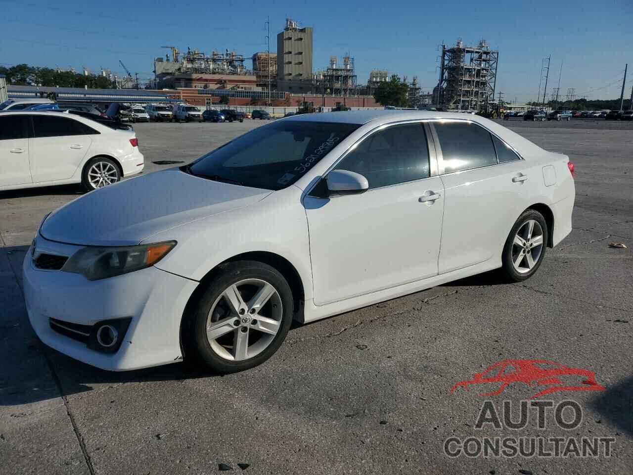 TOYOTA CAMRY 2013 - 4T1BF1FKXDU224442
