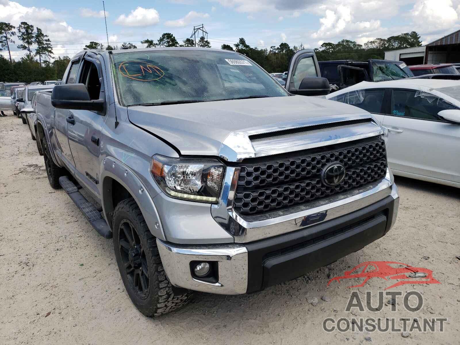 TOYOTA TUNDRA 2018 - 5TFUW5F13JX699548