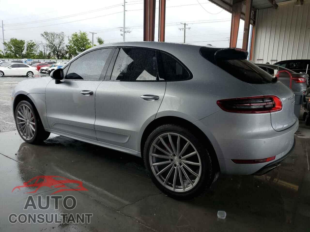 PORSCHE MACAN 2016 - WP1AF2A54GLB93236