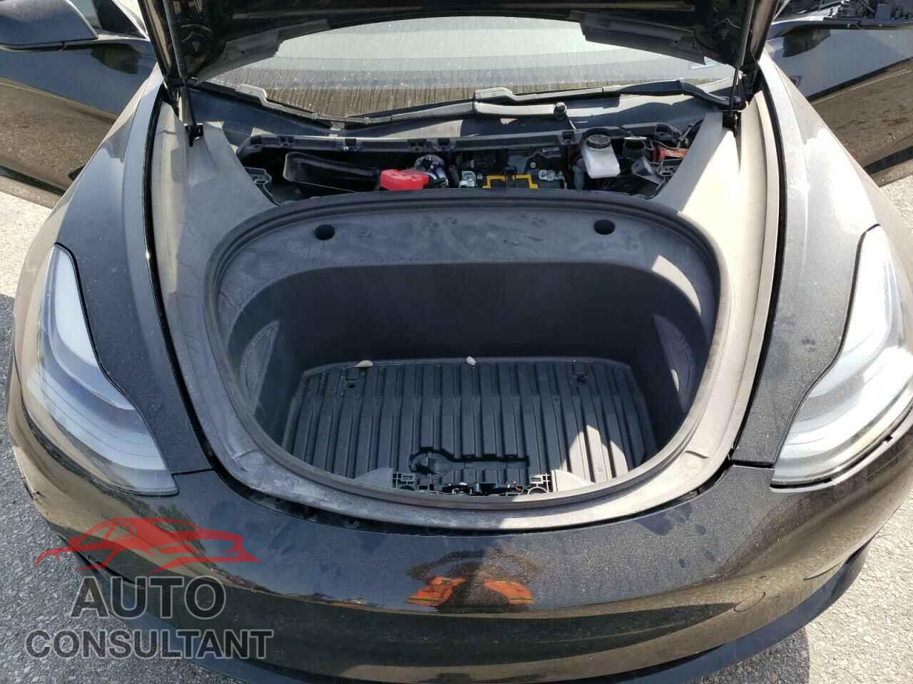 TESLA MODEL 3 2021 - 5YJ3E1EA9MF961614
