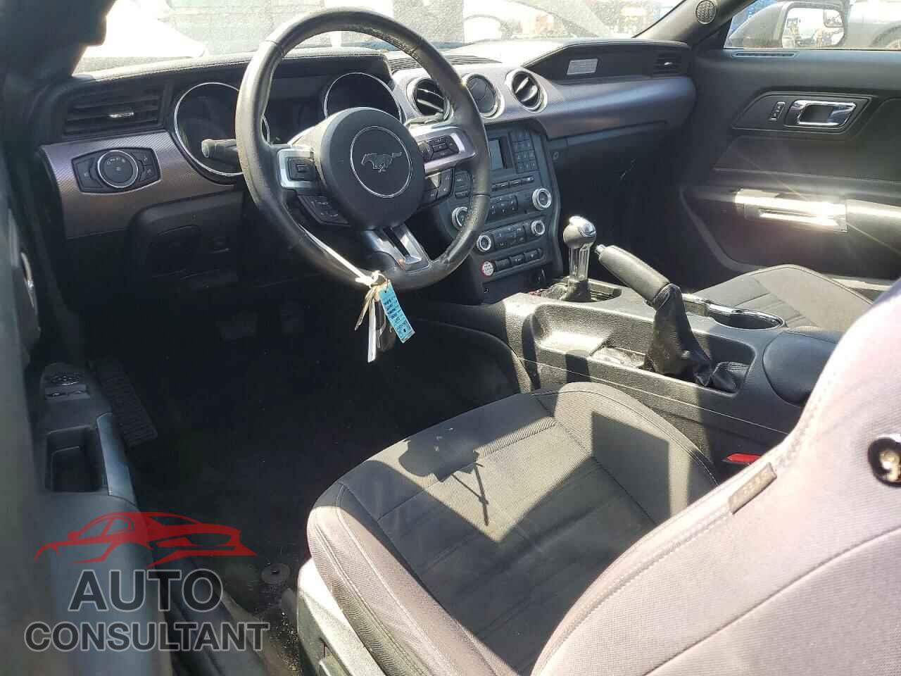 FORD MUSTANG 2017 - 1FA6P8TH9H5340256