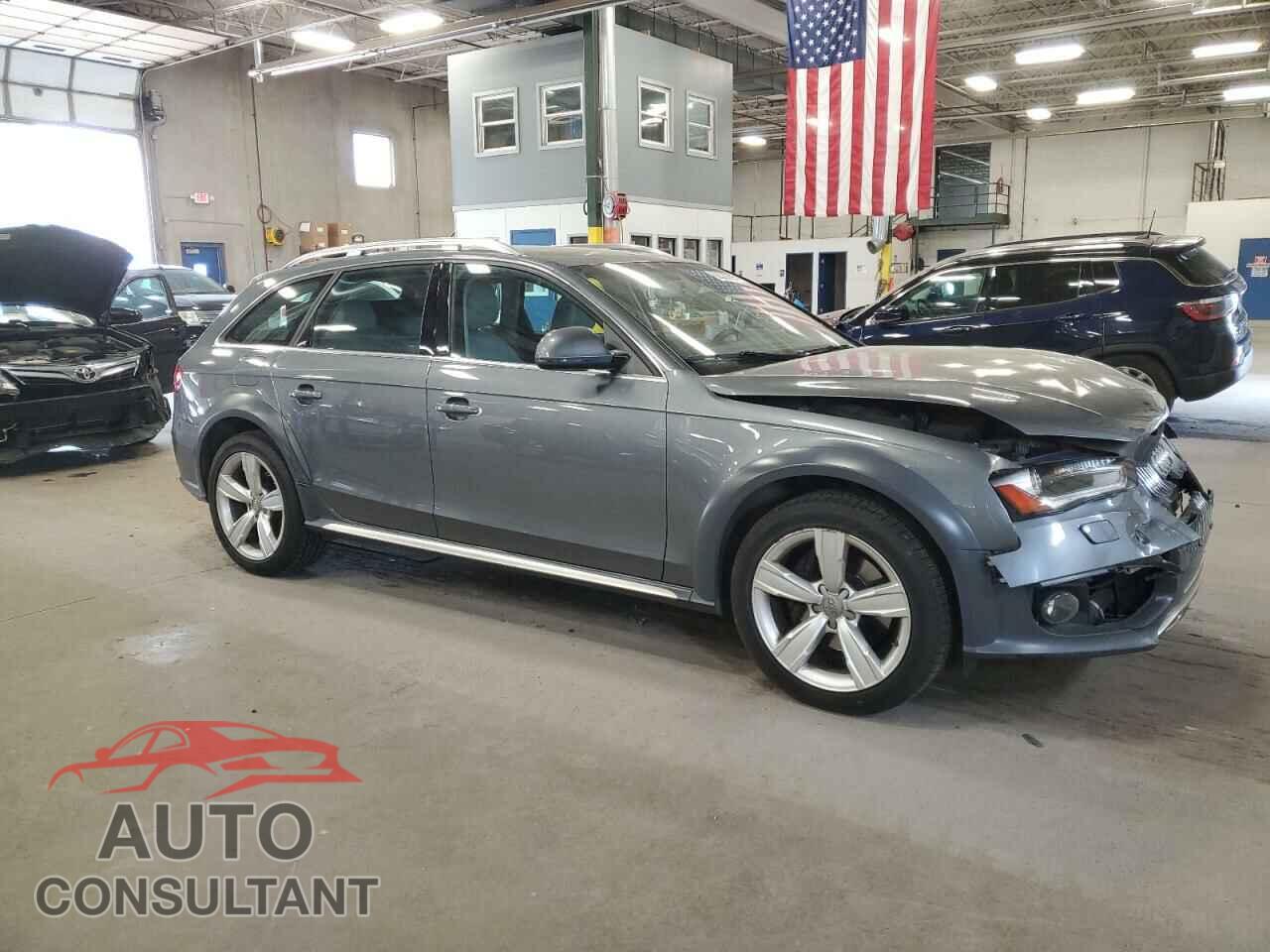 AUDI A4 2013 - WA1UFAFL2DA094559