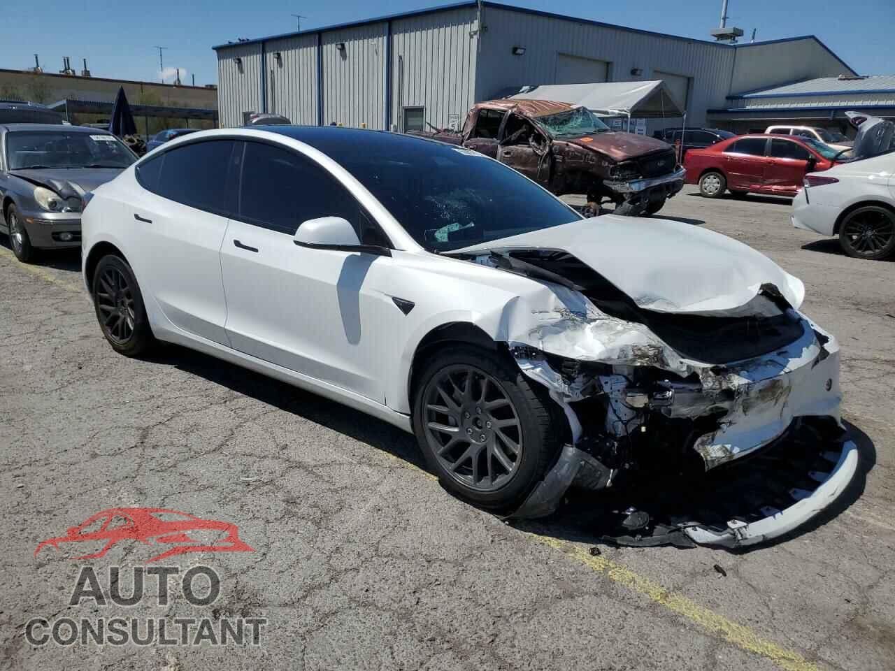 TESLA MODEL 3 2024 - 5YJ3E1EBXRF796379