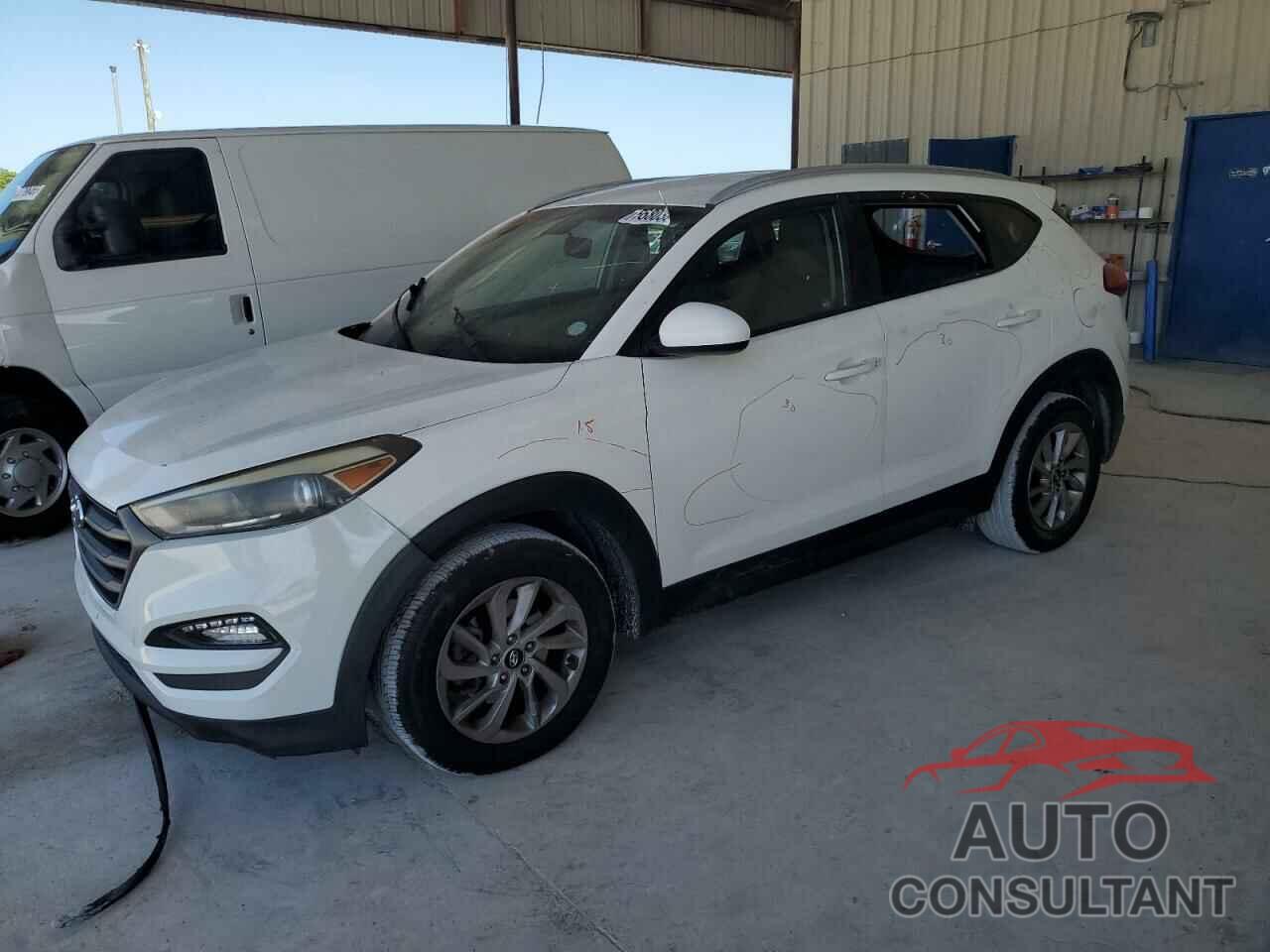 HYUNDAI TUCSON 2016 - KM8J33A40GU074130
