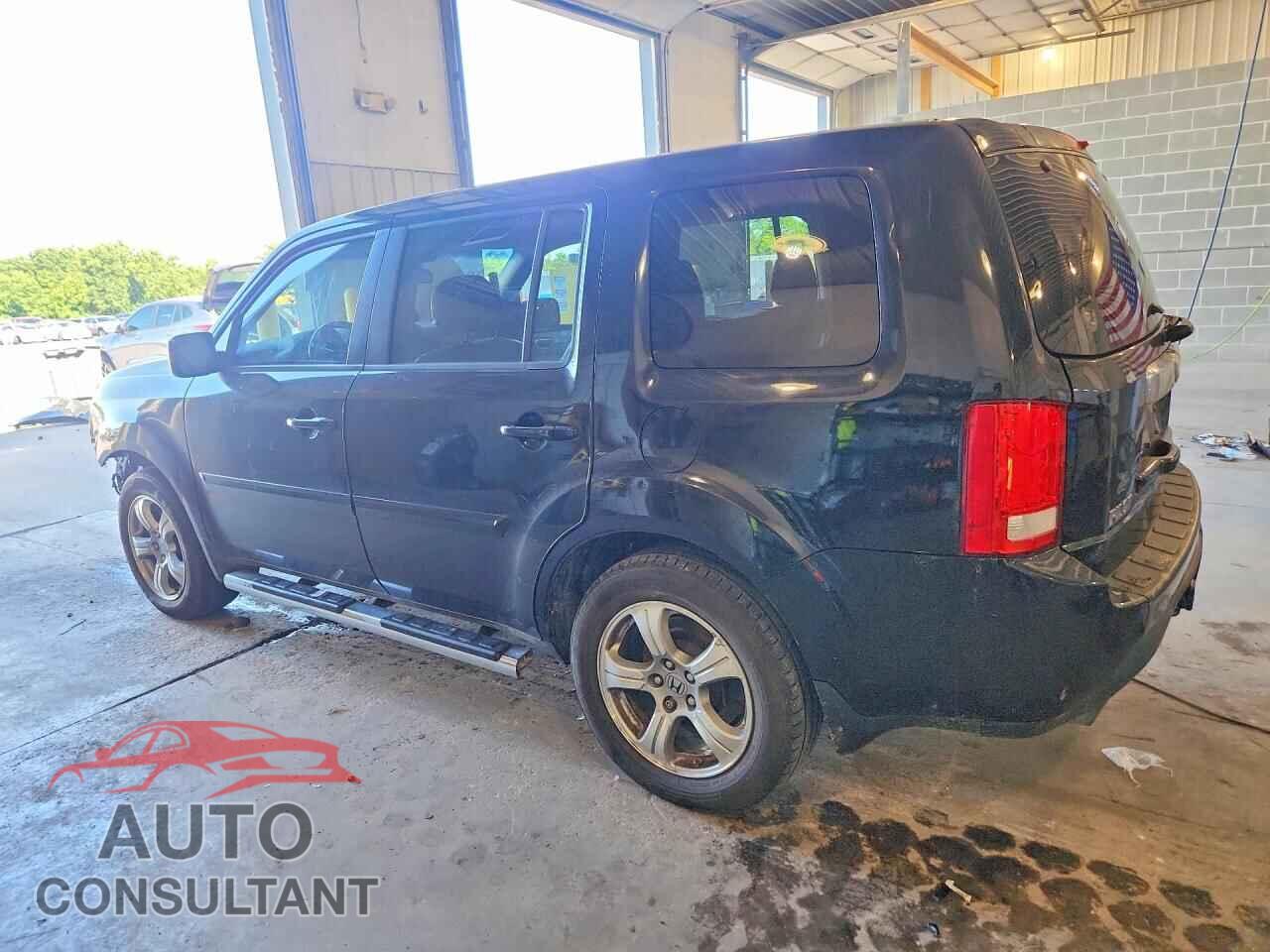 HONDA PILOT 2012 - 5FNYF3H5XCB013685